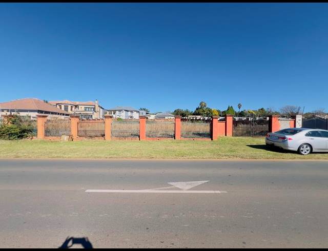 LAND FOR SALE IN RUIMSIG